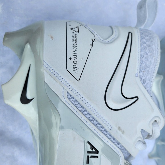 Nike Cleats Alpha Menace Pro 3 White/Black Mens‎ Football Cleat
